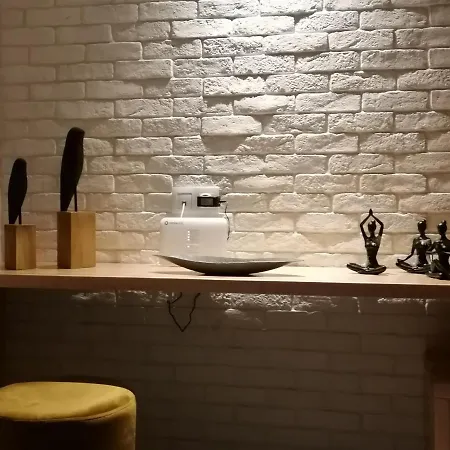 S&g House *